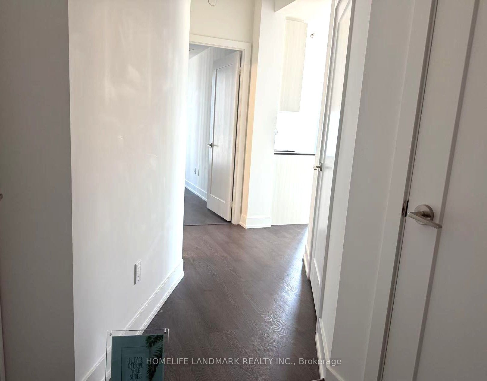 9 Mabelle Avenue 1022