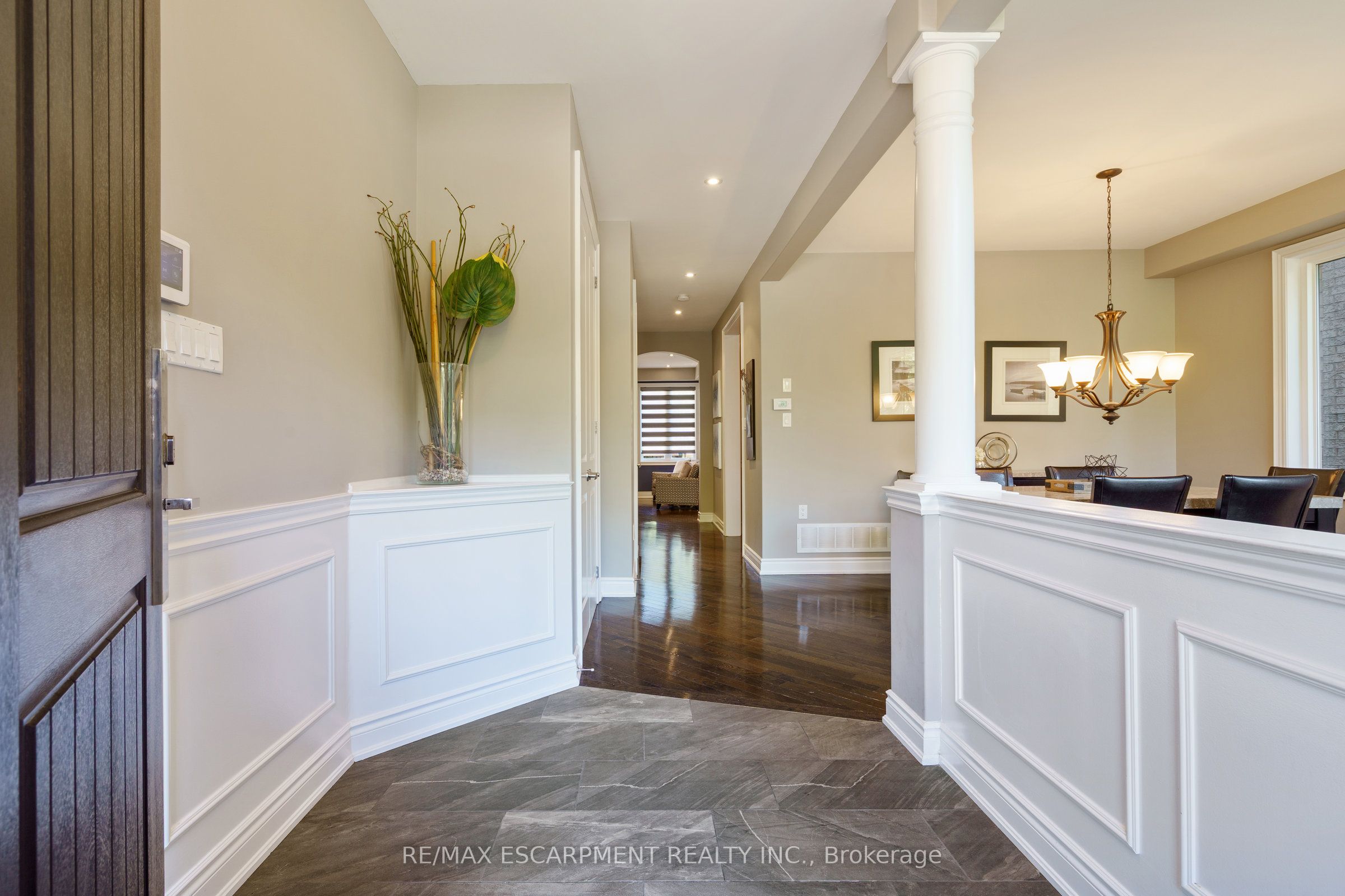 317 Great Lakes Boulevard