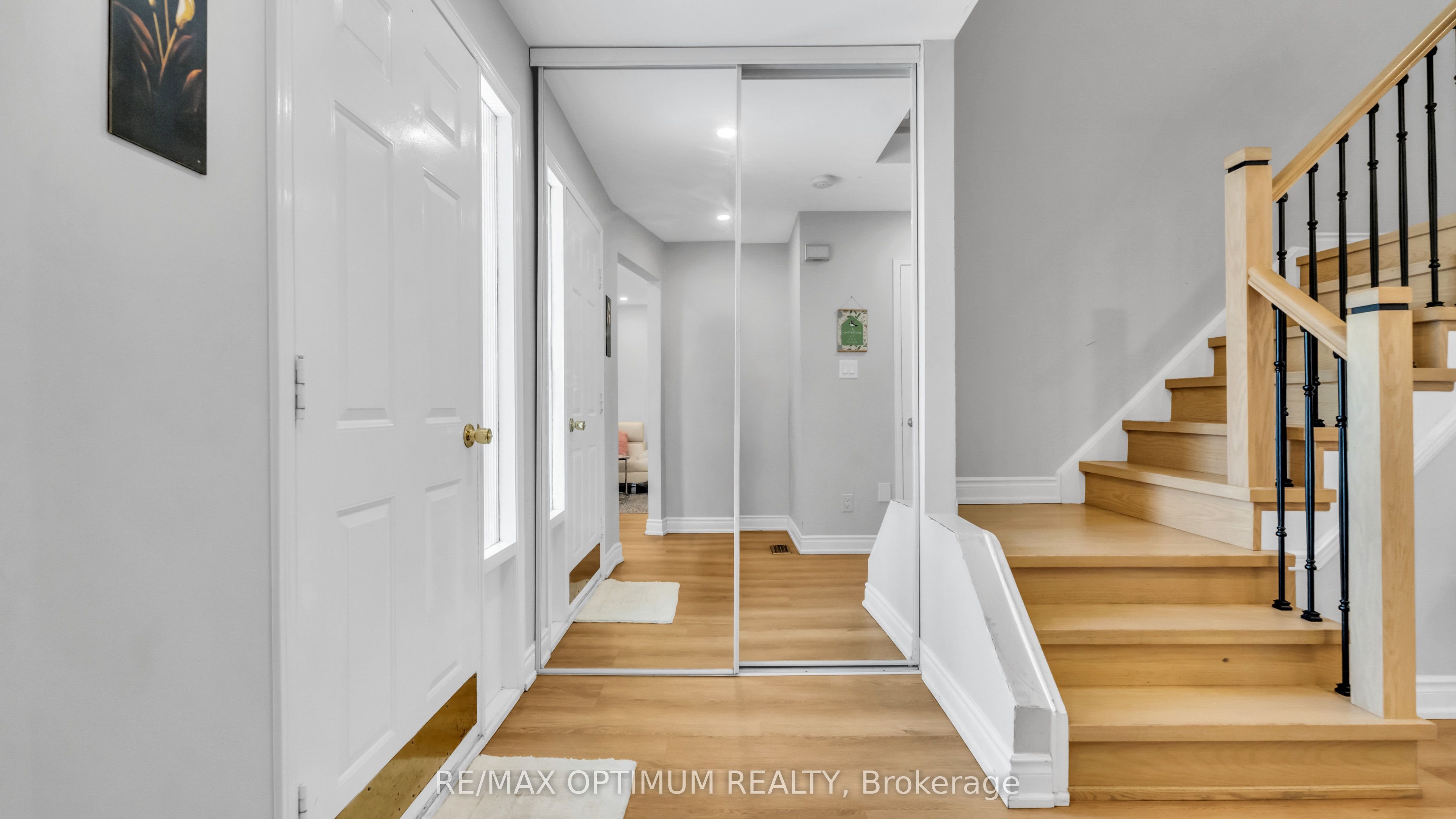 362 Kingsbridge Garden Circle