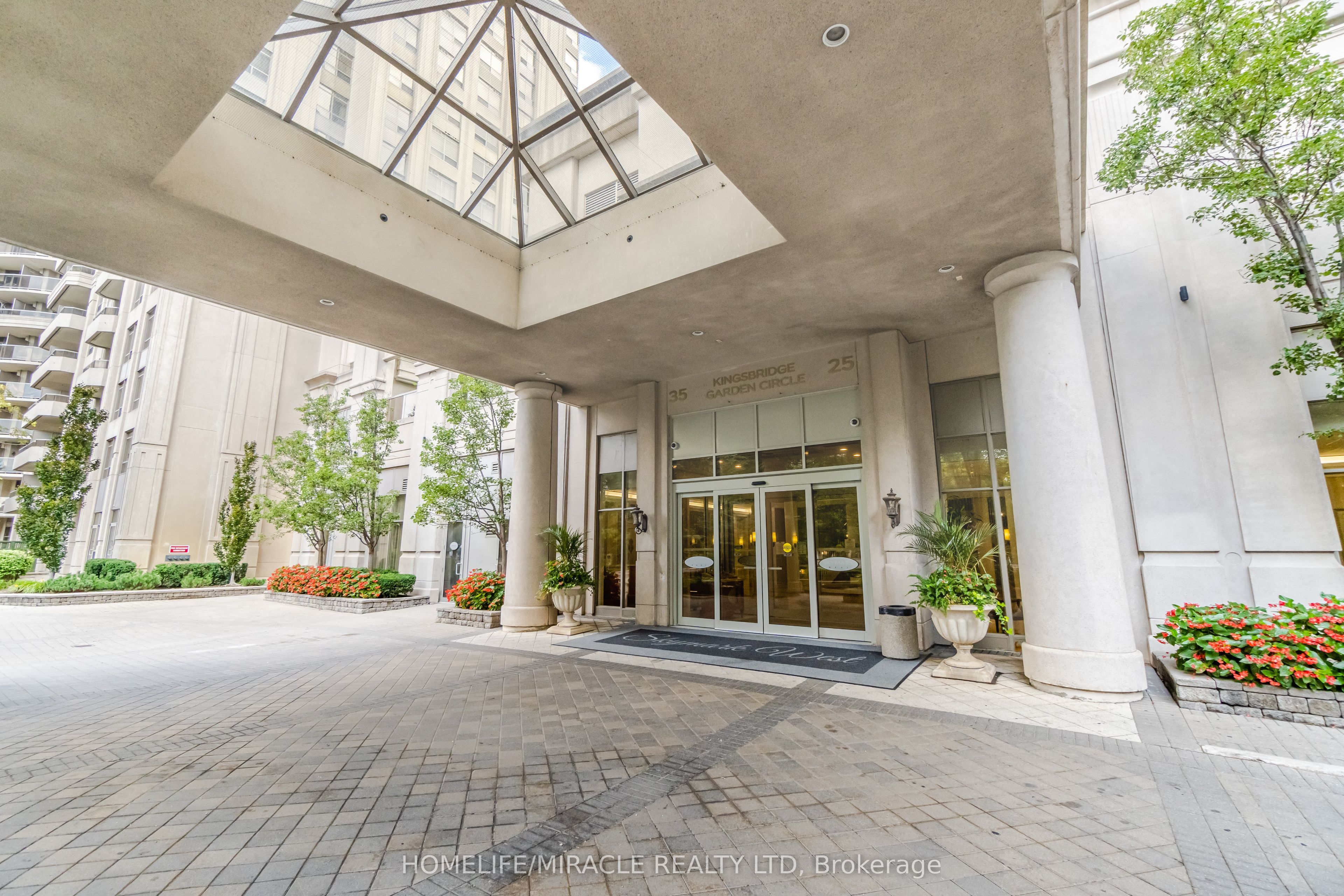 35 Kingsbridge Garden Circle 803