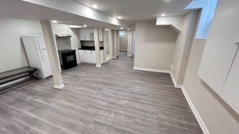 98 English Oak Drive ARU basement Richmond Hill ON L4E 3X3
