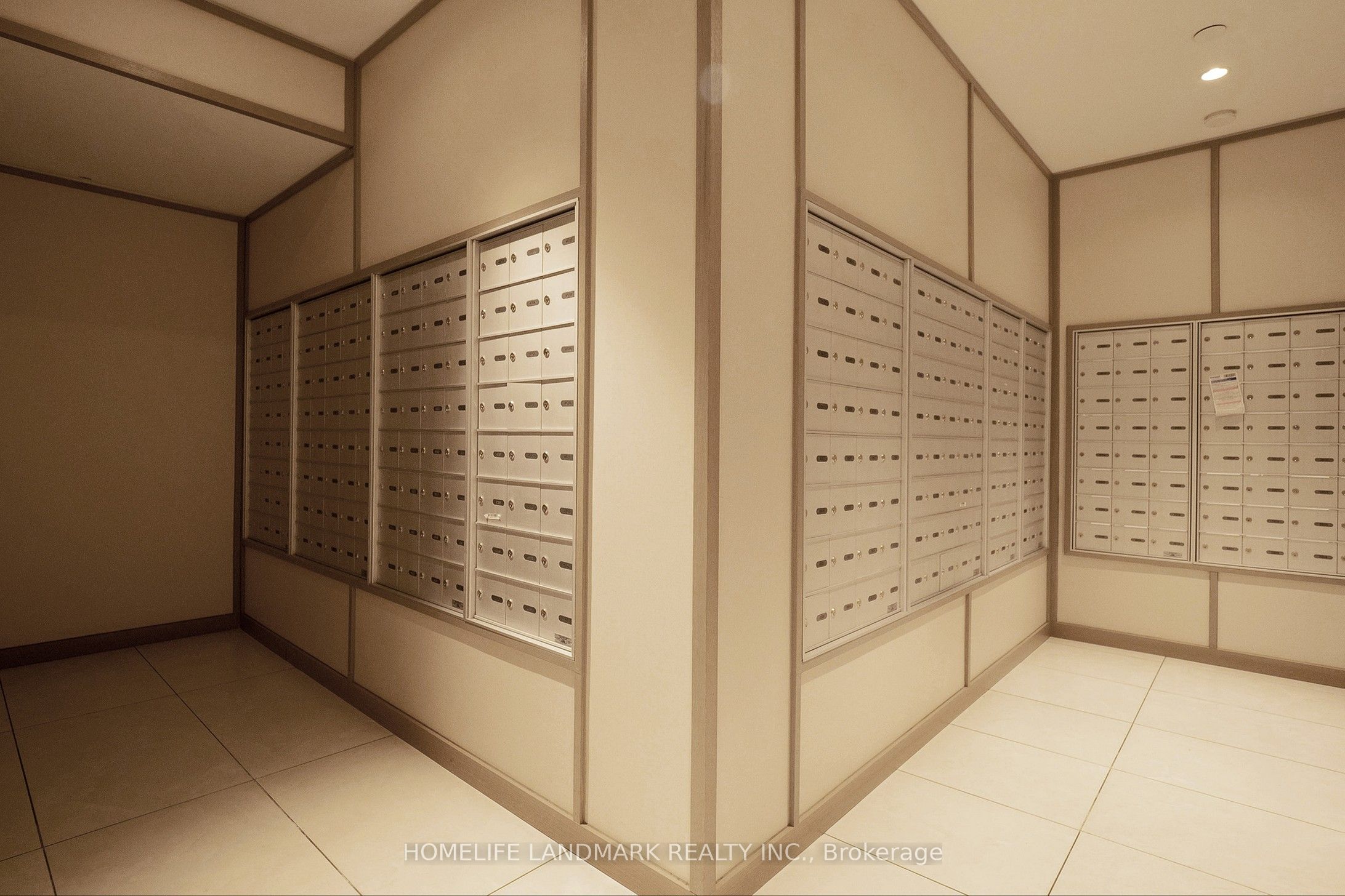 125 Blue Jays Way 1602