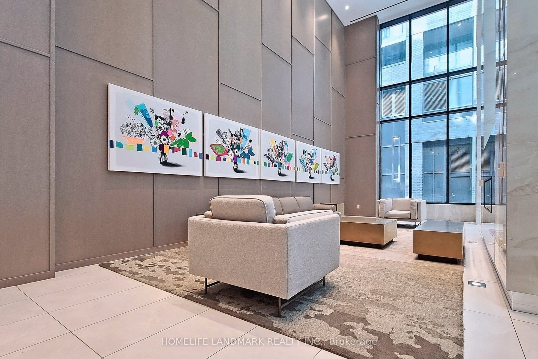 125 Blue Jays Way 1602