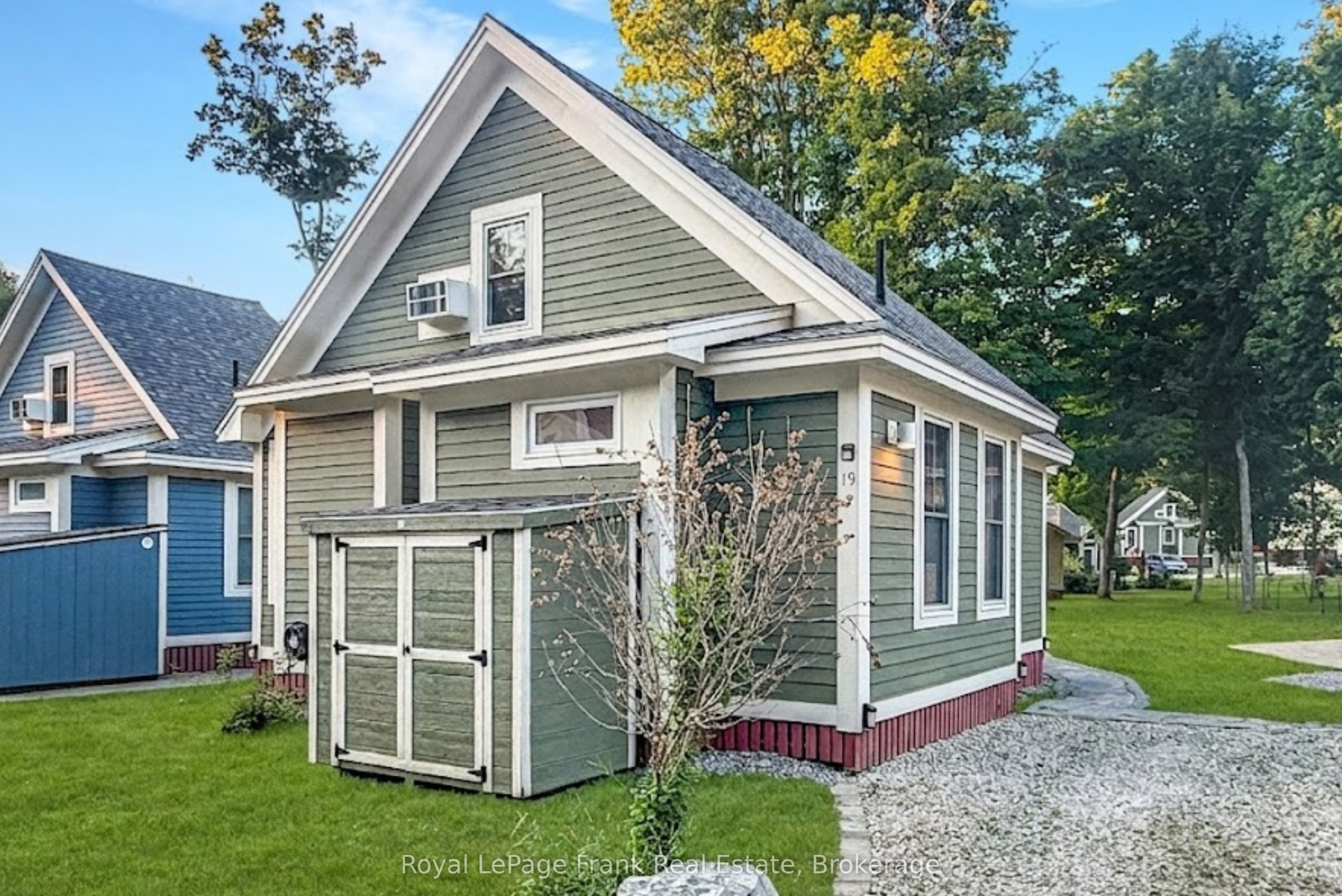 19 Hollow Lane 223