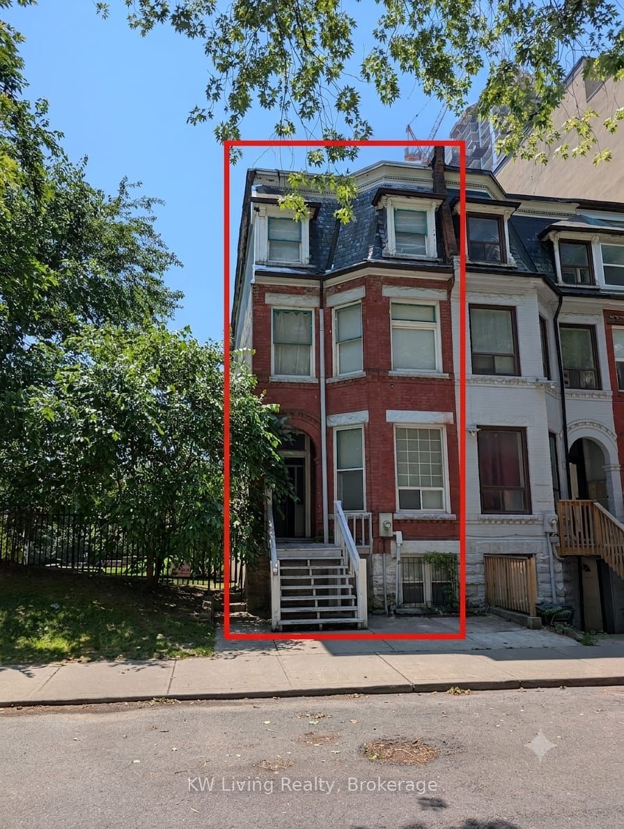 Photo of 27 McGill Street, Toronto, ON M5B 2E7 (MLS # C13555758)