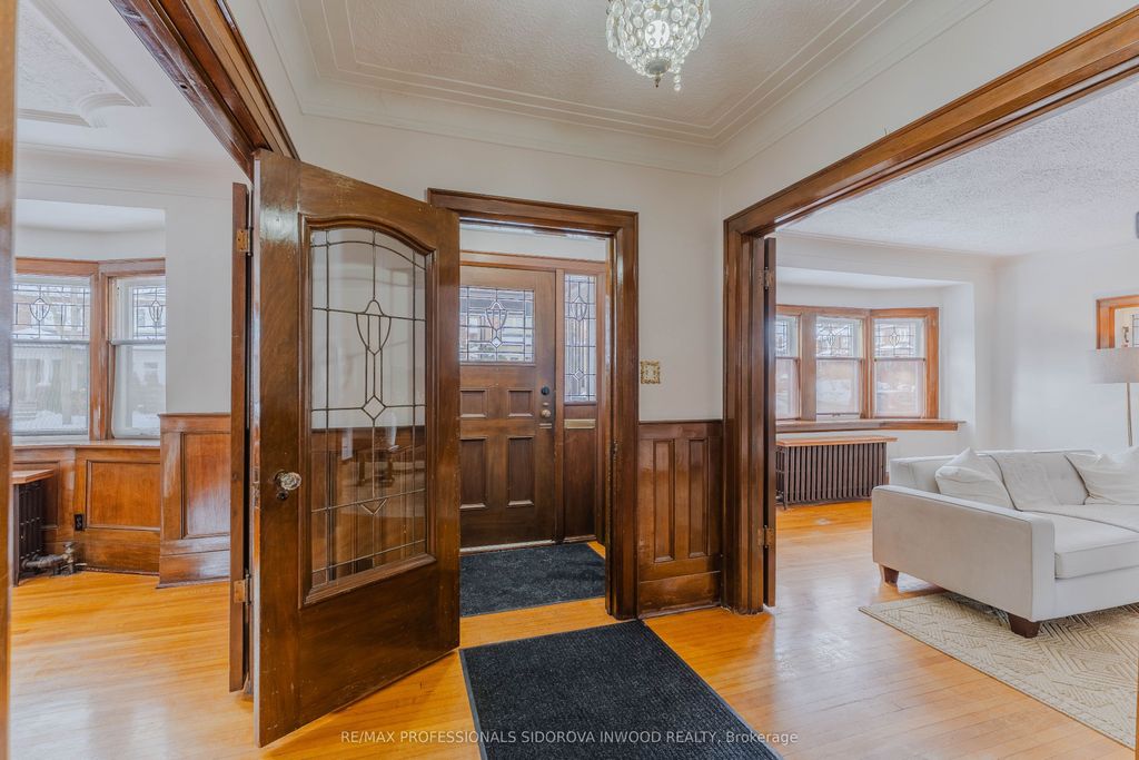 Photo of 53 Kennedy Park Road, Toronto, ON M6P 3H2 (MLS # W12729194)