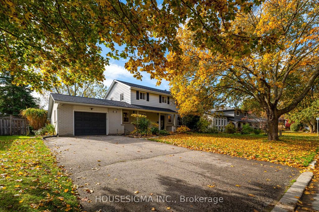 Photo of 32 Glenforest Road, Orangeville, ON L9W 1A5 (MLS # W12482190)