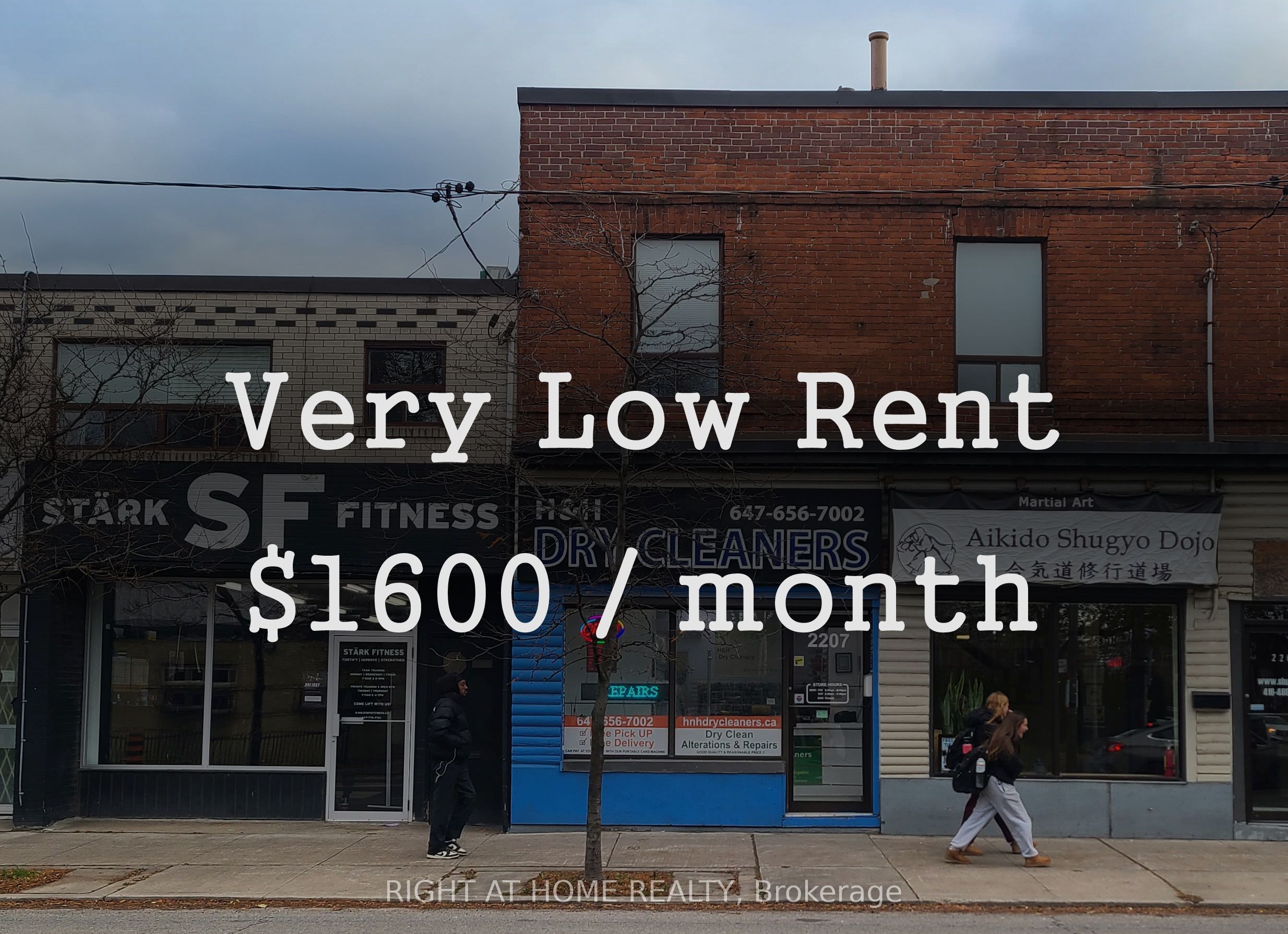 2207 Gerrard Street E