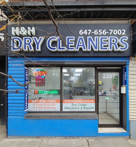 2207 Gerrard Street E Toronto ON M4E 2C8