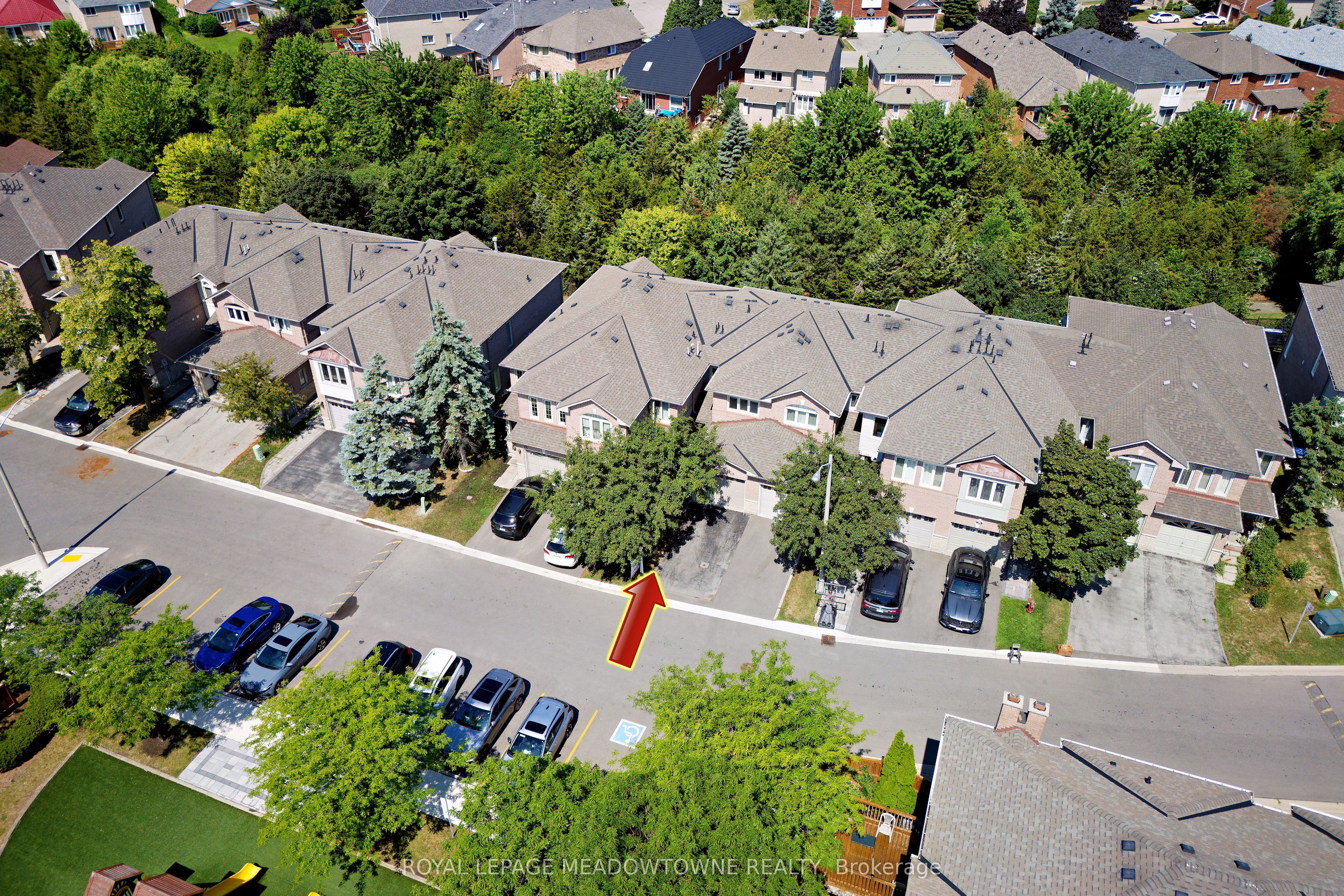 1285 Bristol Road W 15