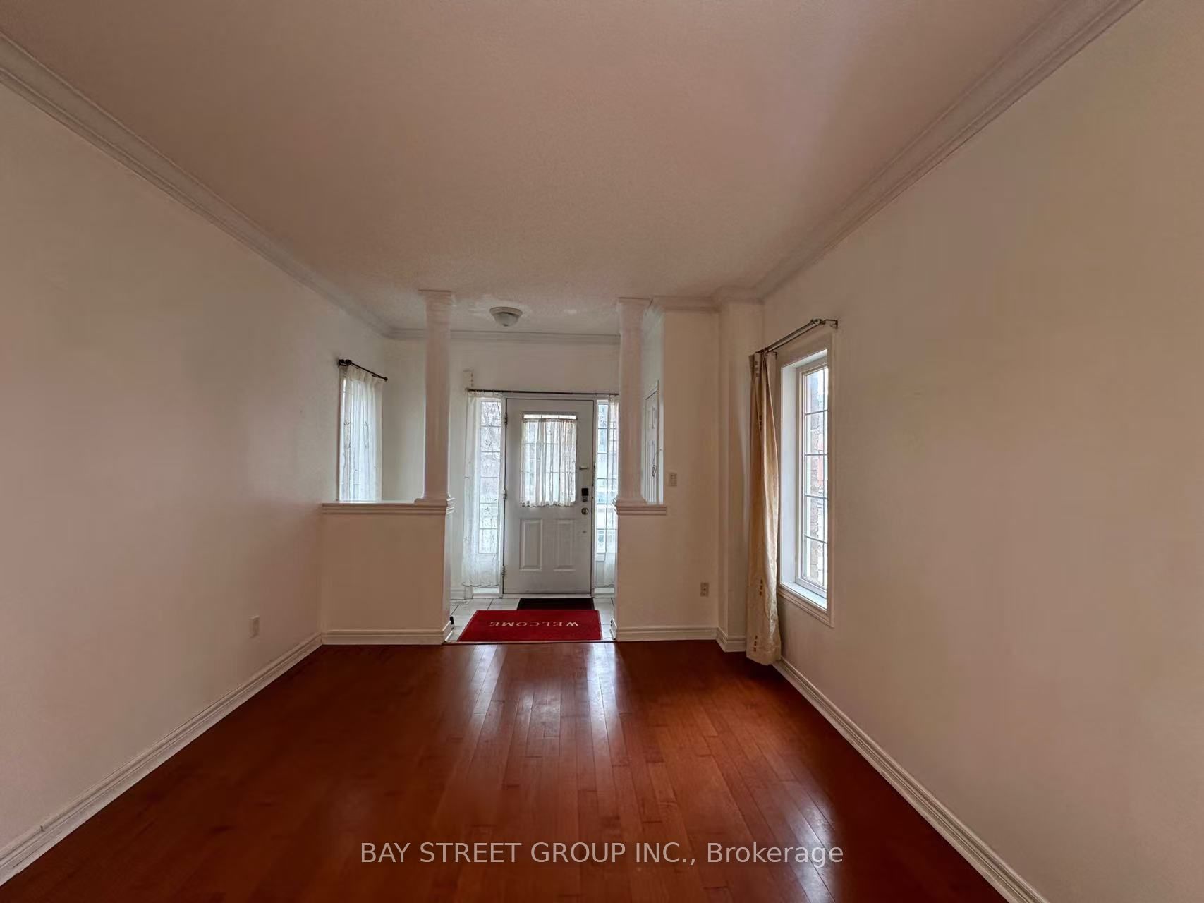 70 Warren Bradley Street