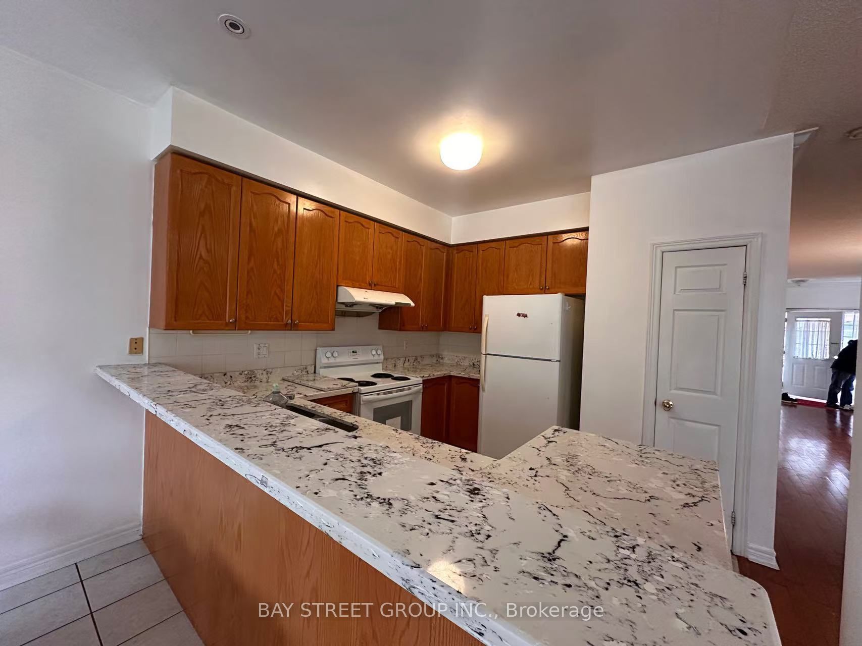 70 Warren Bradley Street