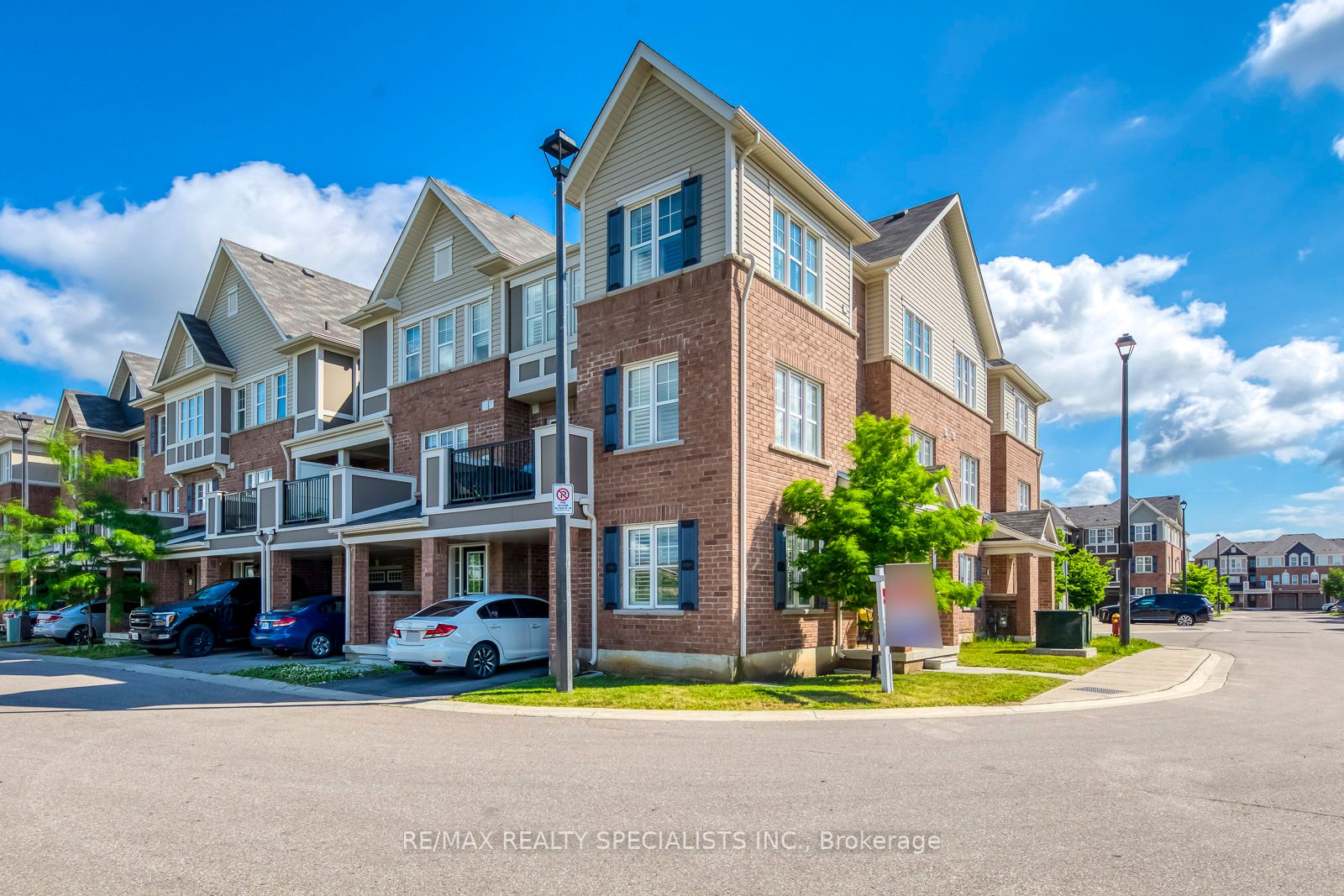 1000 Asleton Boulevard 25