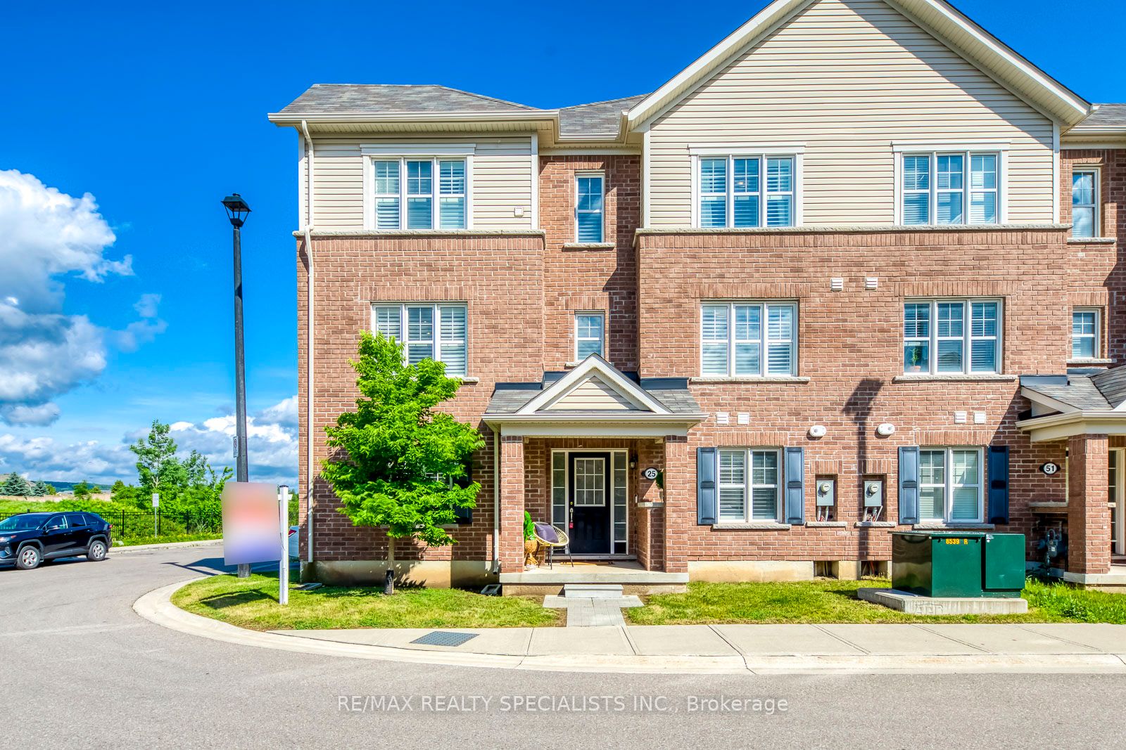 1000 Asleton Boulevard 25