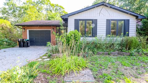 Photo of 311 Anne Street N, Barrie, ON L4N 5M7 (MLS # S12391290)