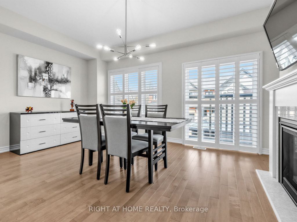 Photo of 5 Zenyatta Lane, East Gwillimbury, ON L9N 1A0 (MLS # N12974686)