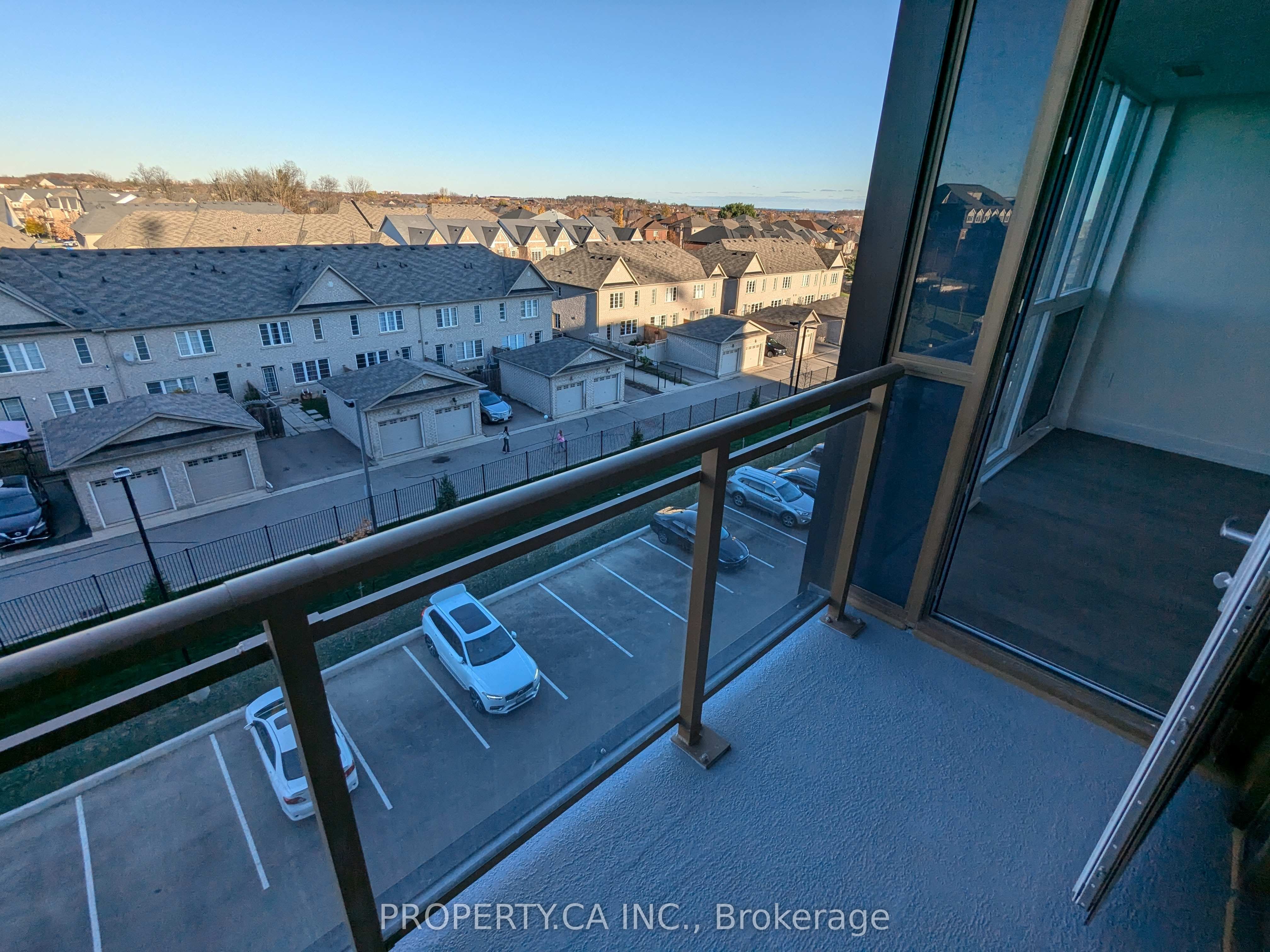 2343 Khalsa Gate 527