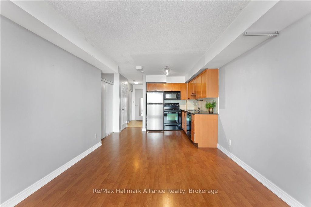 Photo of 1369 Bloor Street W #910, Toronto, ON M6P 4J4 (MLS # C12263540)