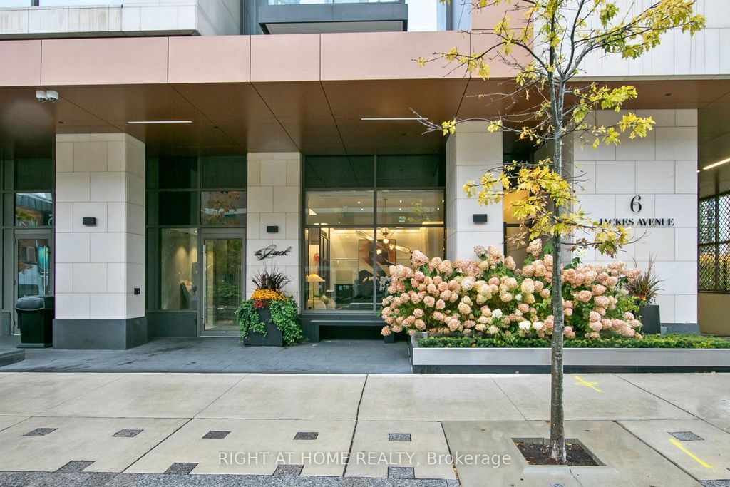 Photo of 6 Jackes Avenue #504, Toronto, ON M4T 0A5 (MLS # C12525888)