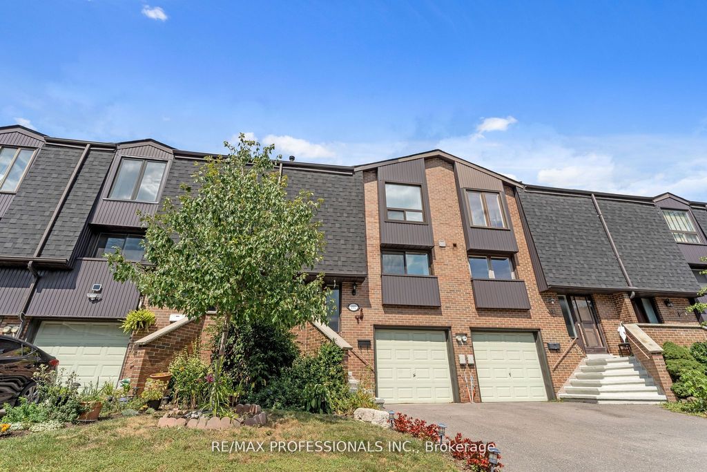 Photo of 157 Maple Branch Path, Toronto, ON M9P 3R9 (MLS # W12627966)