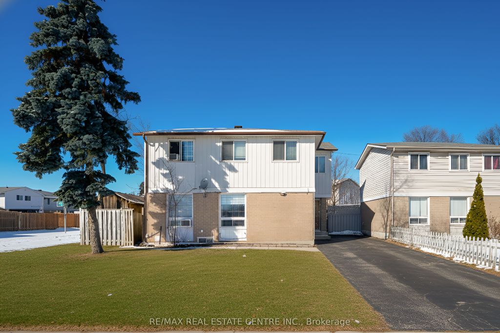 Photo of 8 Golden Gate Drive, Brampton, ON L6S 2K5 (MLS # W12770220)
