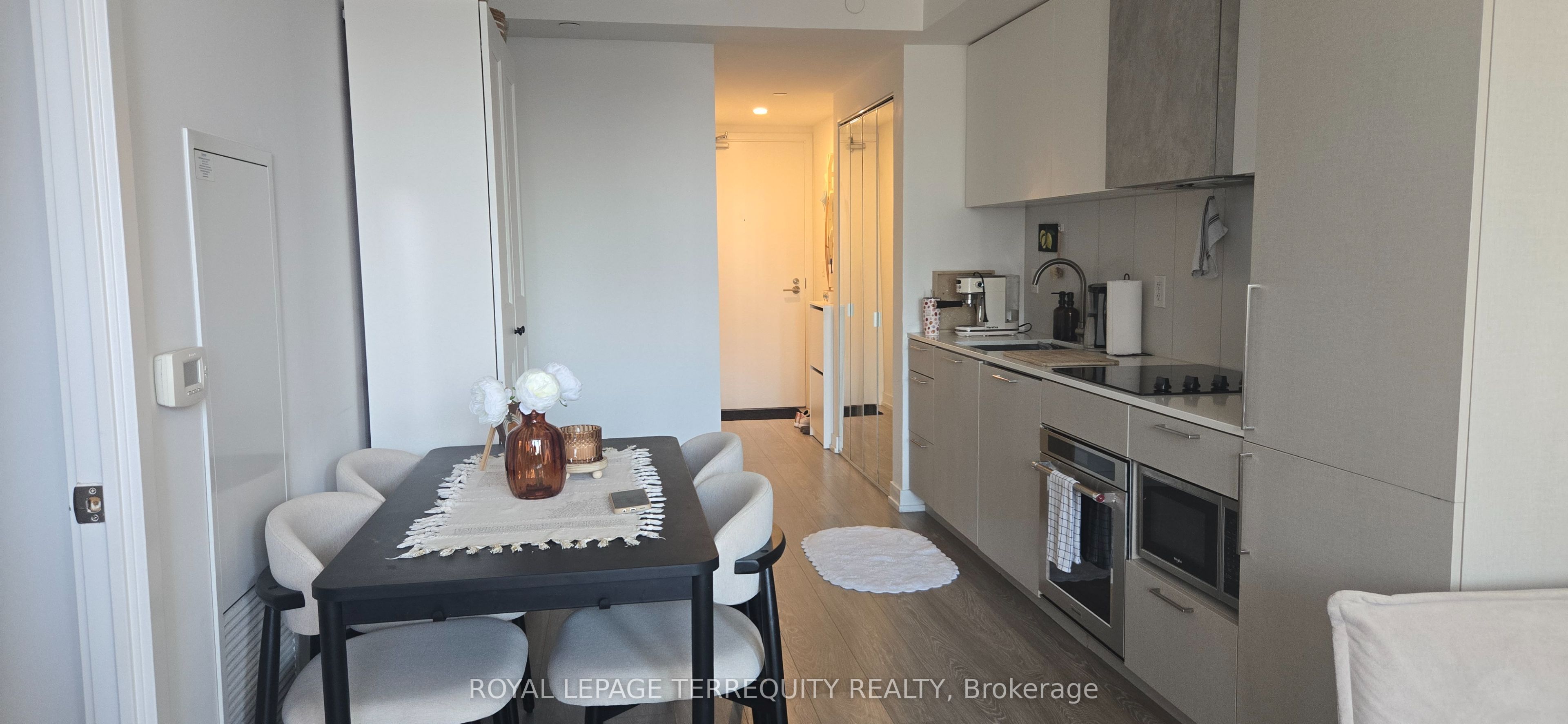 19 Western Battery Road 1511