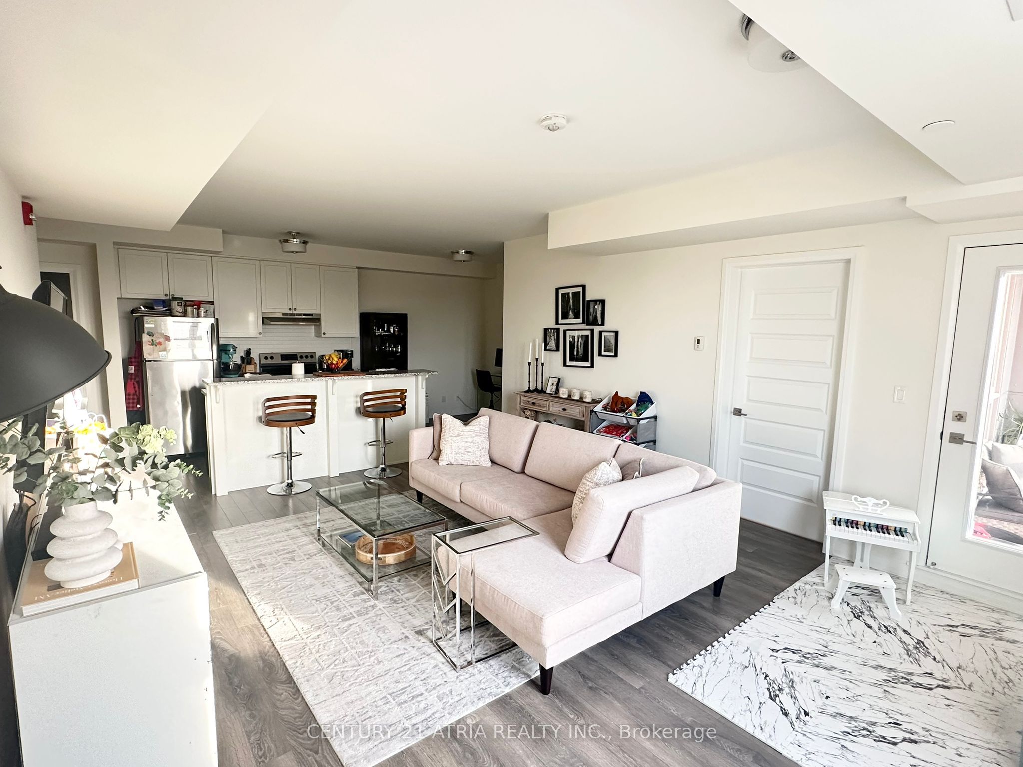 58 Adam Sellers Street 607