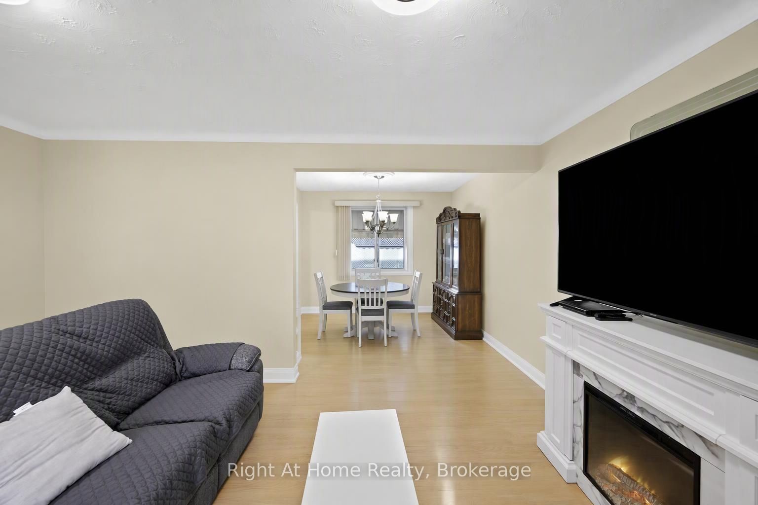 7315 FREEMAN Street Main
