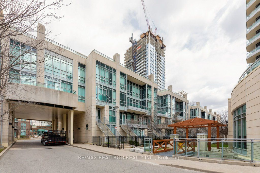 21 Olive Avenue 221