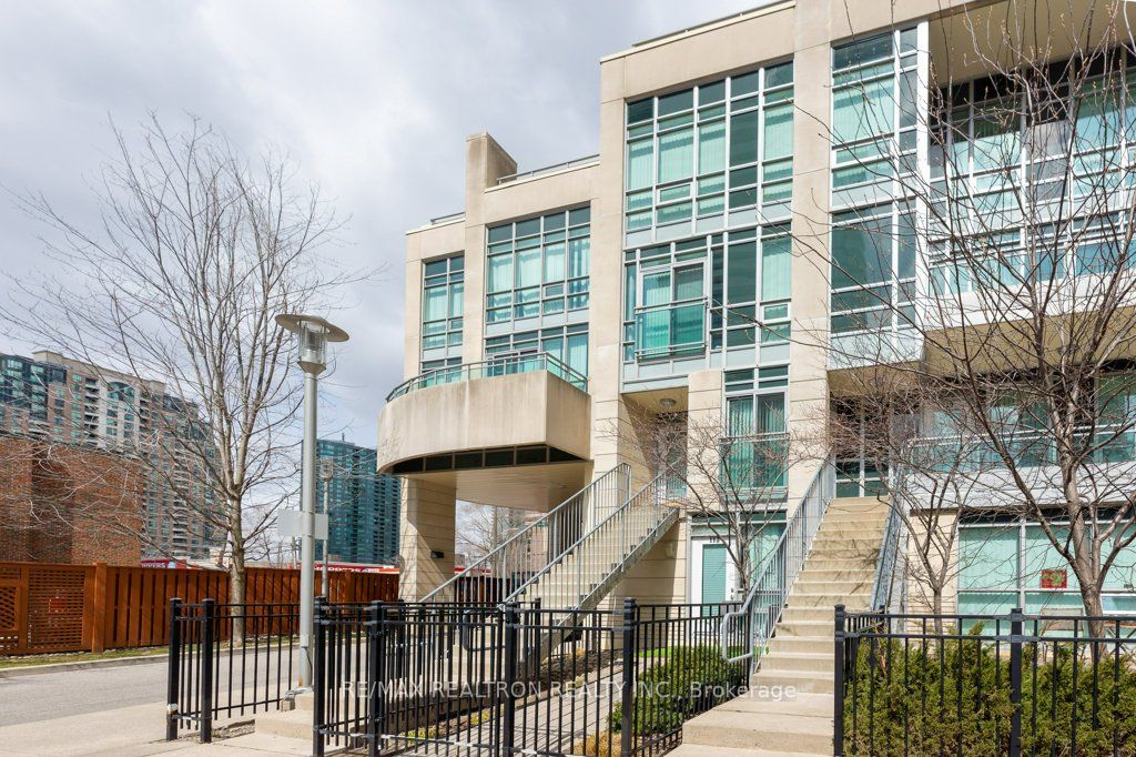 21 Olive Avenue 221