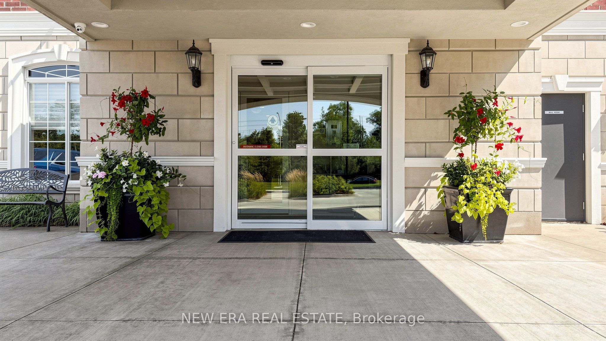 2300 Upper Middle Road W 108