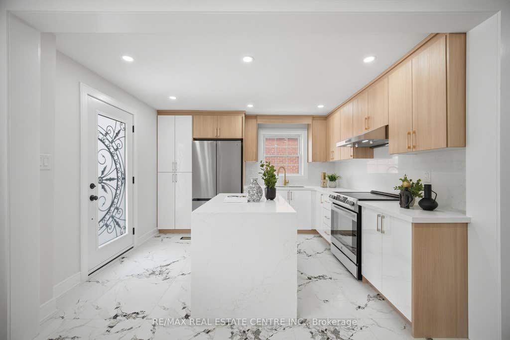 Photo of 109 Glencrest Boulevard, Toronto, ON M4B 1L9 (MLS # E13580348)