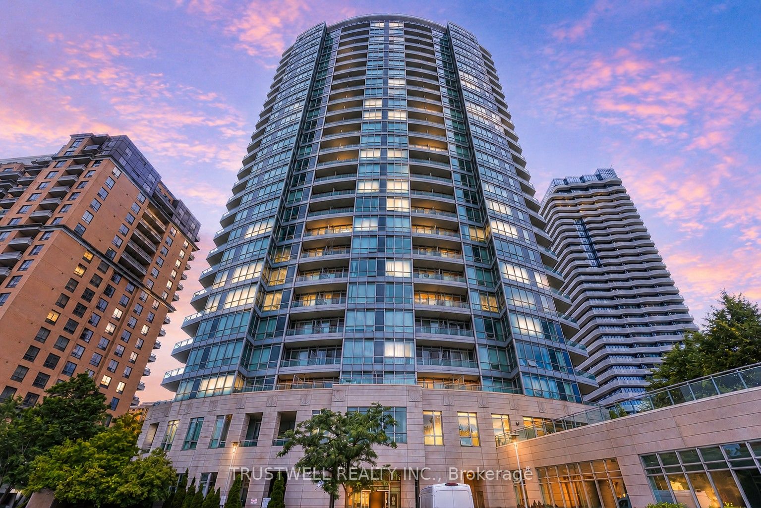Photo 1 of 24 — 60 Byng Avenue 2210, Toronto, ON M2N 7K3