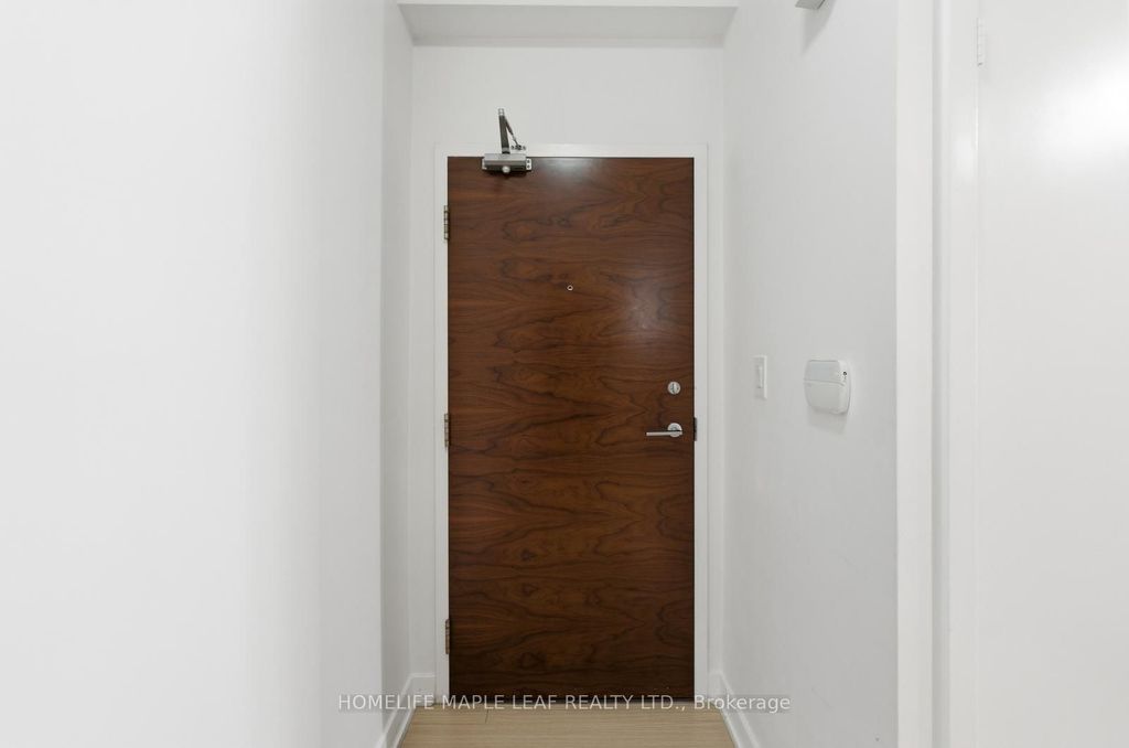 Photo of 15 Iceboat Terrace #3916, Toronto, ON M5V 4A5 (MLS # C12654152)
