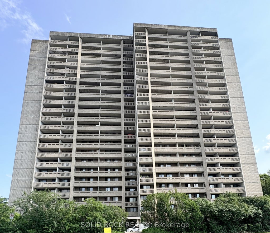 Photo of 415 Greenview Avenue N #309, Britannia - Lincoln Heights and Area, ON K2B 8G5 (MLS # X13820798)