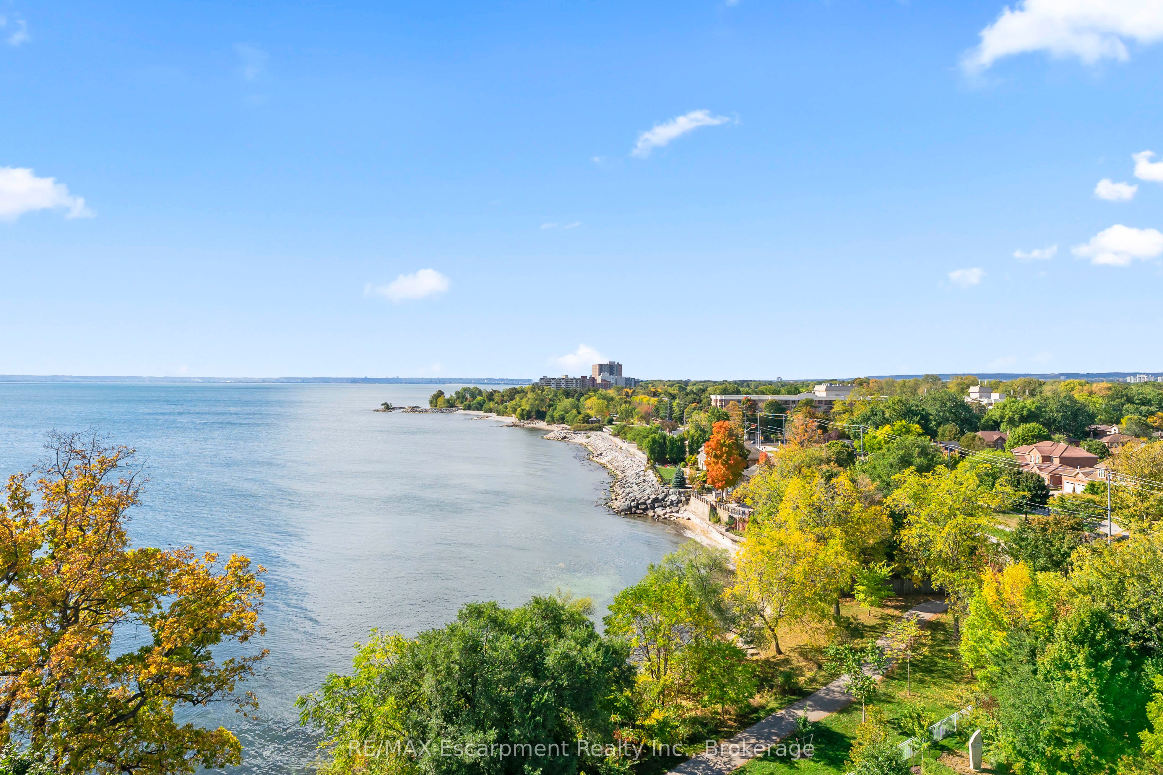3500 Lakeshore Road W 827