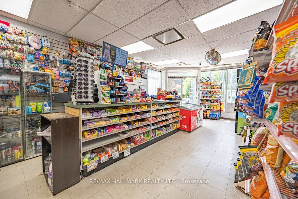 675 Broadview Avenue