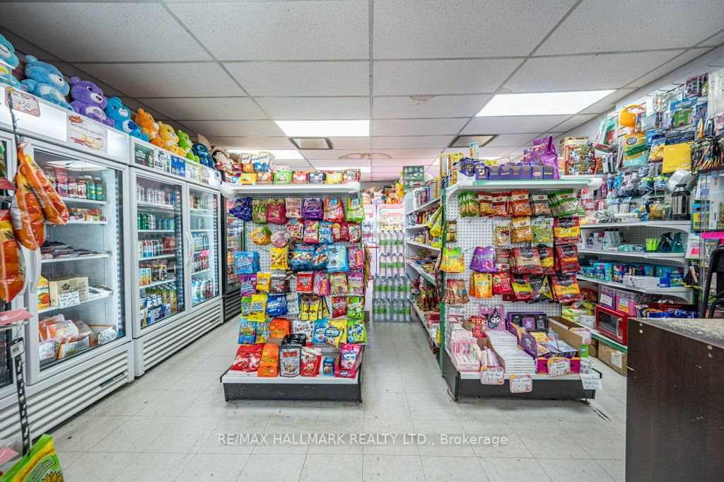 675 Broadview Avenue