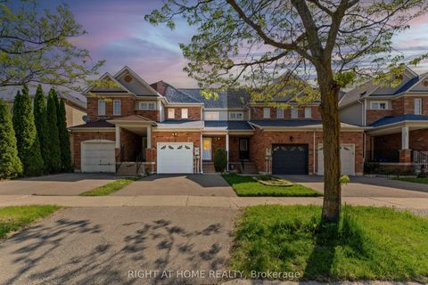 115 Ferncliffe Crescent Markham ON L3S 4N7