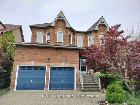858 Silverthorn Mill Avenue Mississauga ON L5W 1B1