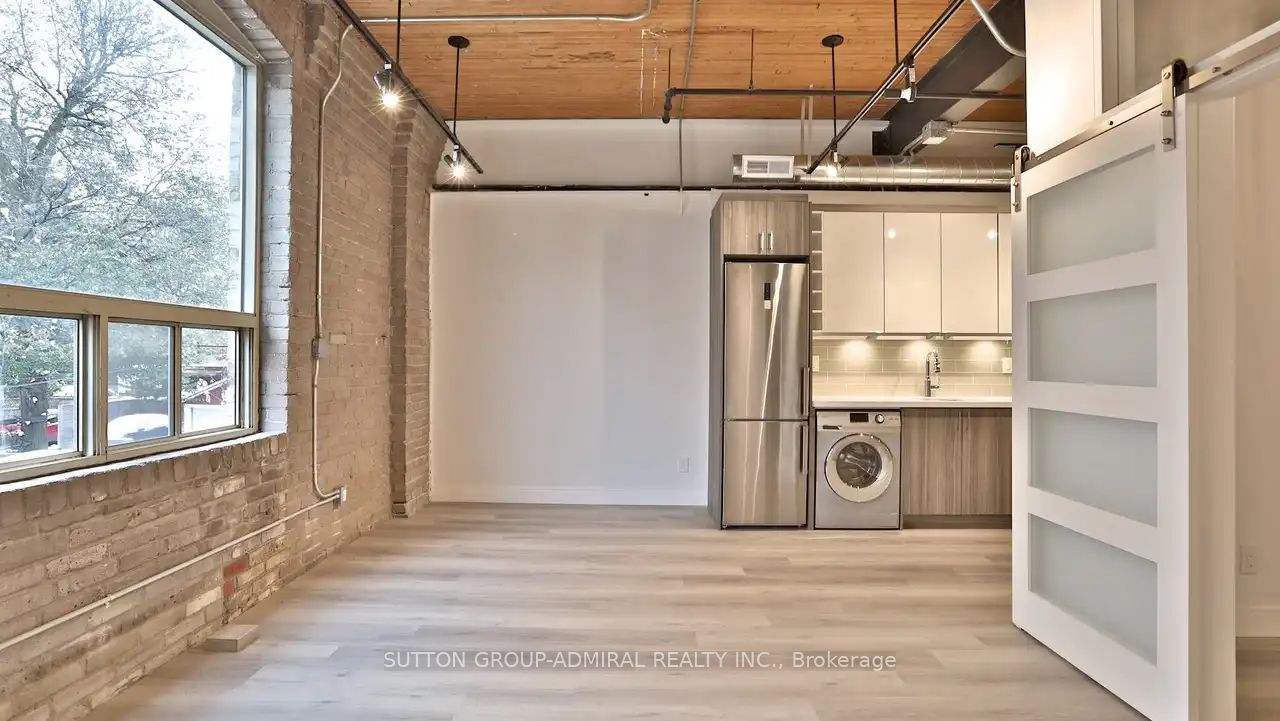 34 Noble Street 203