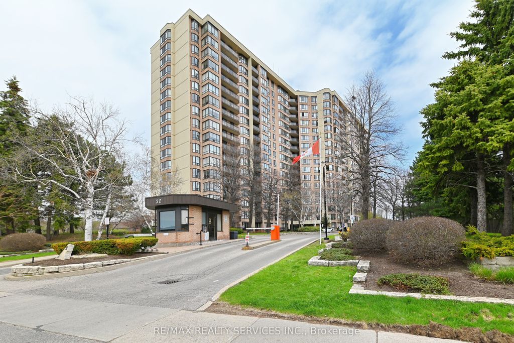 Photo of 20 Cherrytree Drive #905, Brampton, ON L6Y 3V1 (MLS # W13049208)