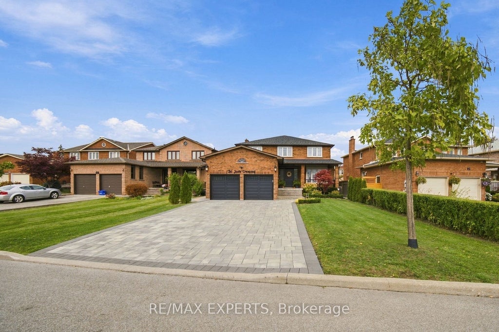 Photo of 36 Jade Crescent, Vaughan, ON L4L 6L5 (MLS # N14084914)