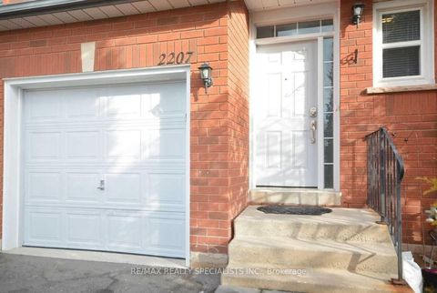 2207 Ridge Landing N/A Oakville ON L6M 3L7