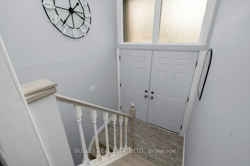 32 Mill Street