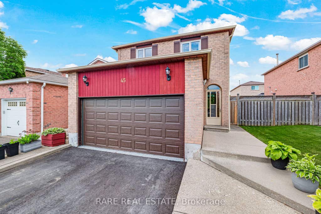 Photo of 45 Sandmere Avenue, Brampton, ON L6Z 4A2 (MLS # W13703590)