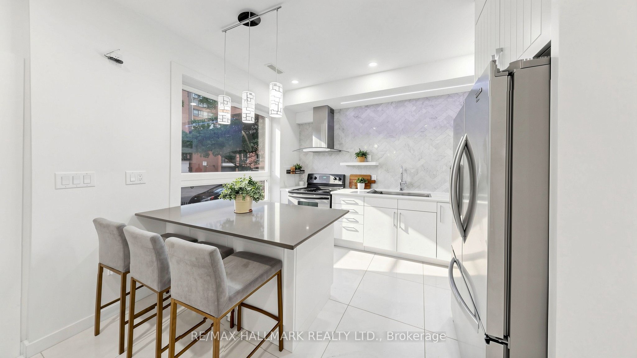 31 1/2 Granby Street