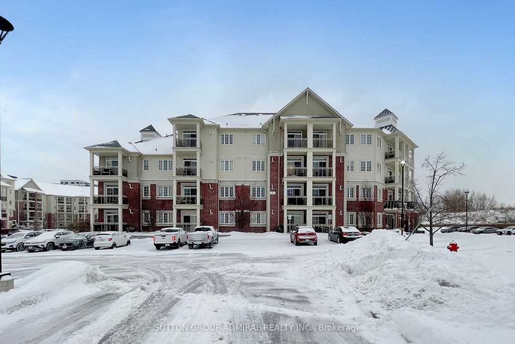 Photo of 80 Aspen Springs Drive #423, Clarington, ON L1C 0V4 (MLS # E12730042)