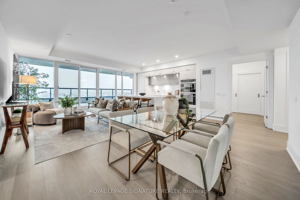 Photo of 10 Inn On The Park Drive #1201, Toronto, ON M3C 0P9 (MLS # C12866182)