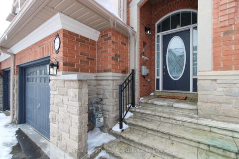 226 Duskywing Way Oakville ON L6L 6X4